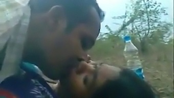 Outdoor Sex In A Jungle Setting Involving Indian Participants