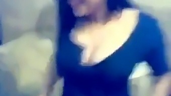 Leaked Video Of Asian University Sex Scandal Involving Mom And Aunty In Hostel Room