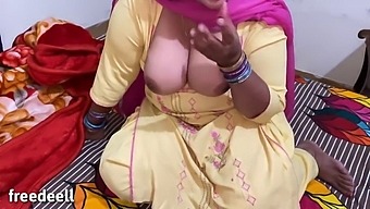 Teen Pakistani Girl With Indian Boy In Homemade Video