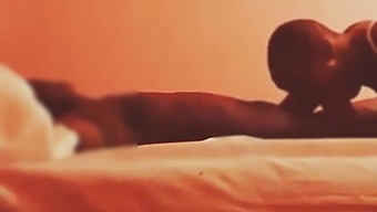 Một Cái Nhìn Lén Vào Bộ Sưu Tập Cảnh Deepthroat Và Cưỡi Ngựa