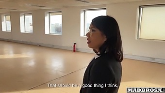 Real Estate Agent Gets Double Penetrated During Property Viewing And In The Bathroom
